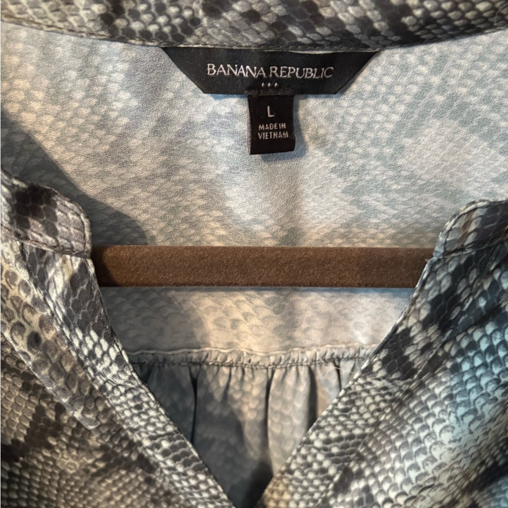 Banana Republic Snakeskin Print Blouse